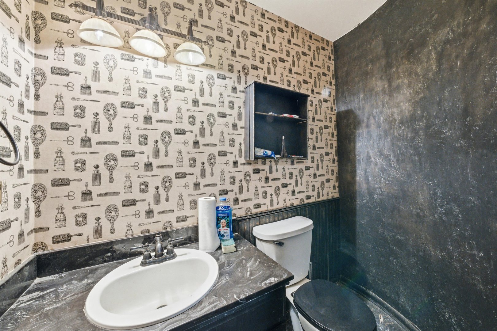 5S671 Heather Court, Naperville, IL 60540