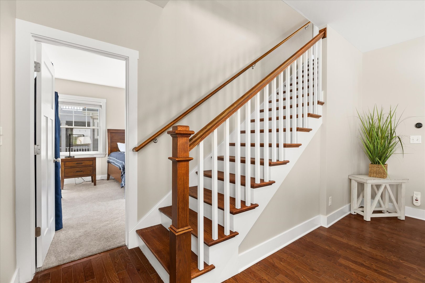 12 Waterside Way, Ottawa, IL 61350