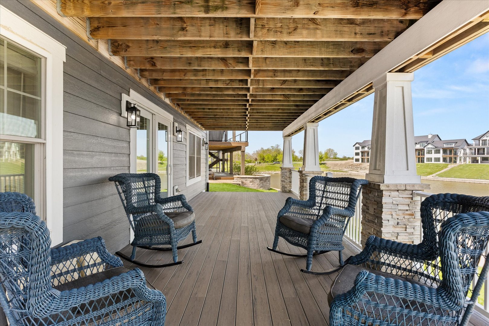 12 Waterside Way, Ottawa, IL 61350