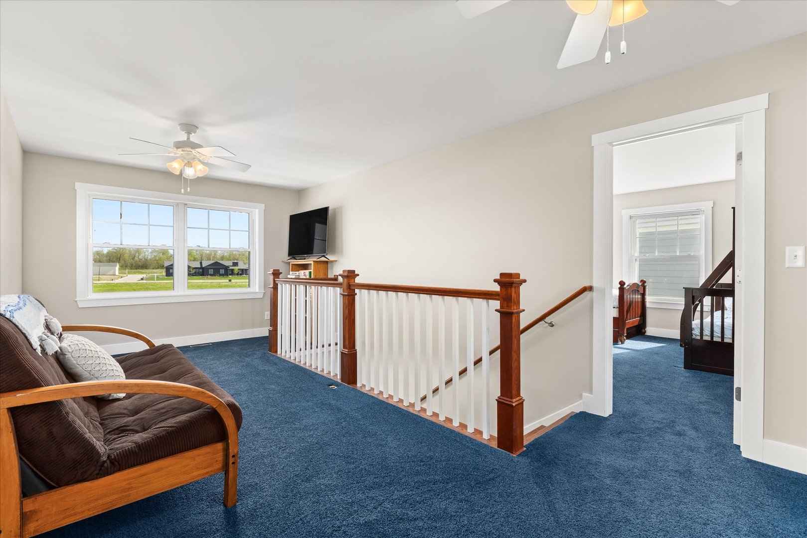 12 Waterside Way, Ottawa, IL 61350