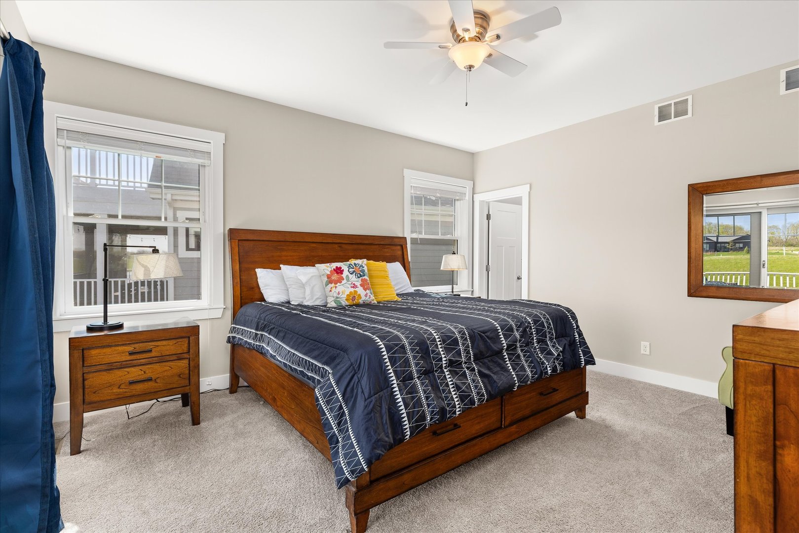 12 Waterside Way, Ottawa, IL 61350