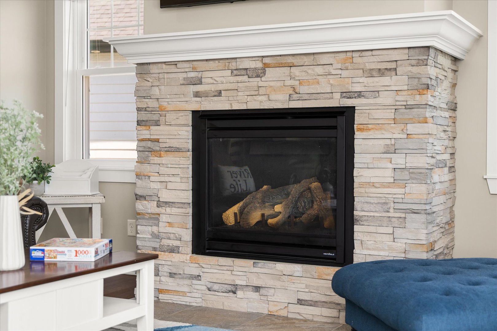 12 Waterside Way, Ottawa, IL 61350