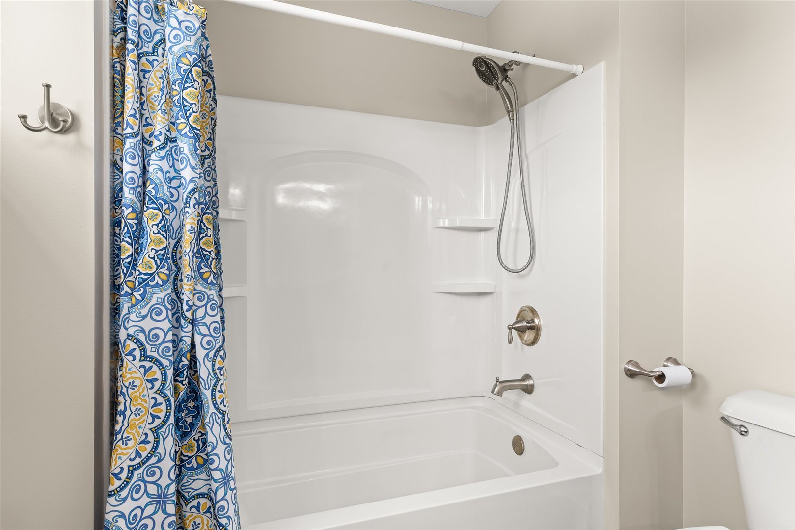 12 Waterside Way, Ottawa, IL 61350