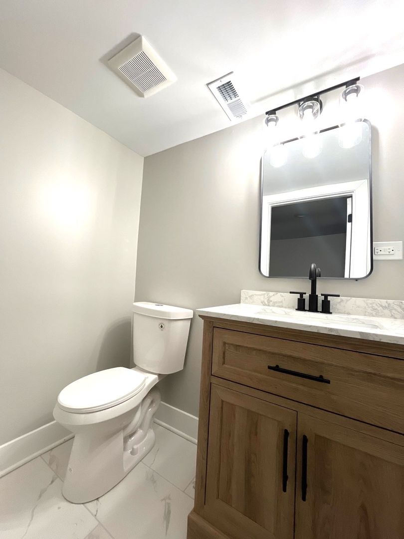 17855 Walter Street, Lansing, IL 60438