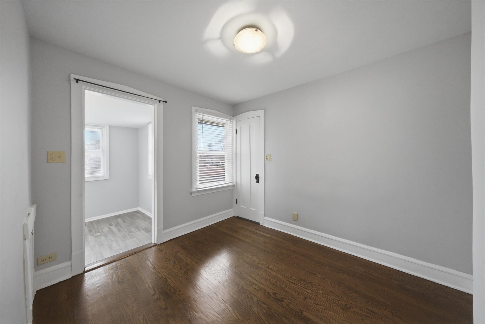 1113 S 7th Avenue, Maywood, IL 60153