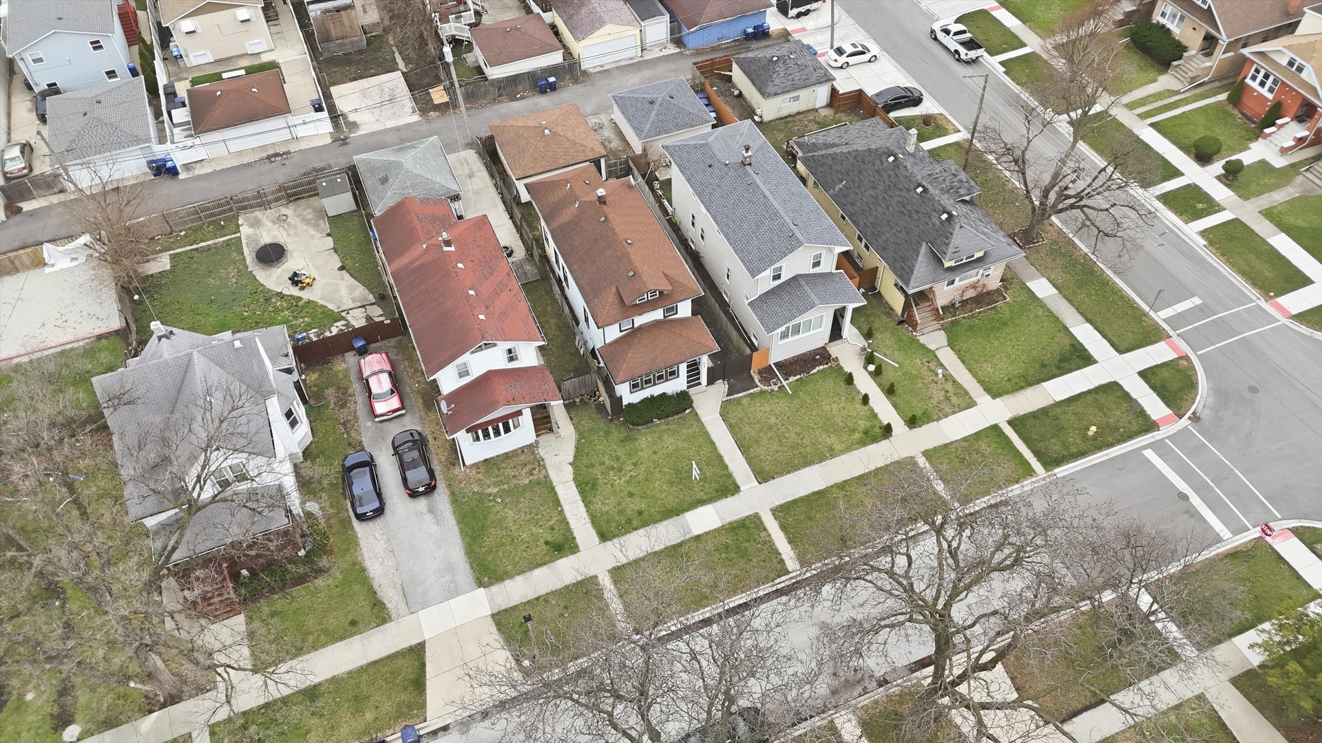 1113 S 7th Avenue, Maywood, IL 60153