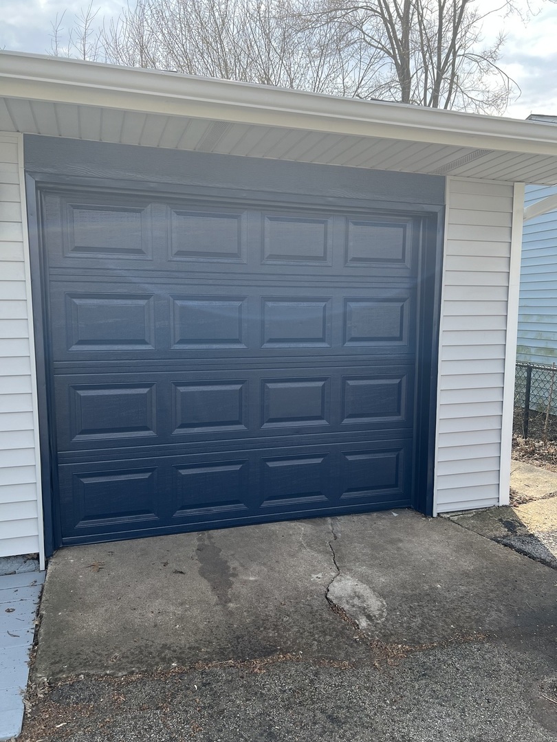 2248 220th Street, Sauk Village, IL 60411