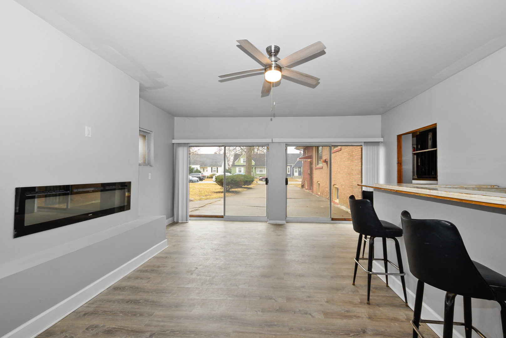 14823 Grant Street, Dolton, IL 60419