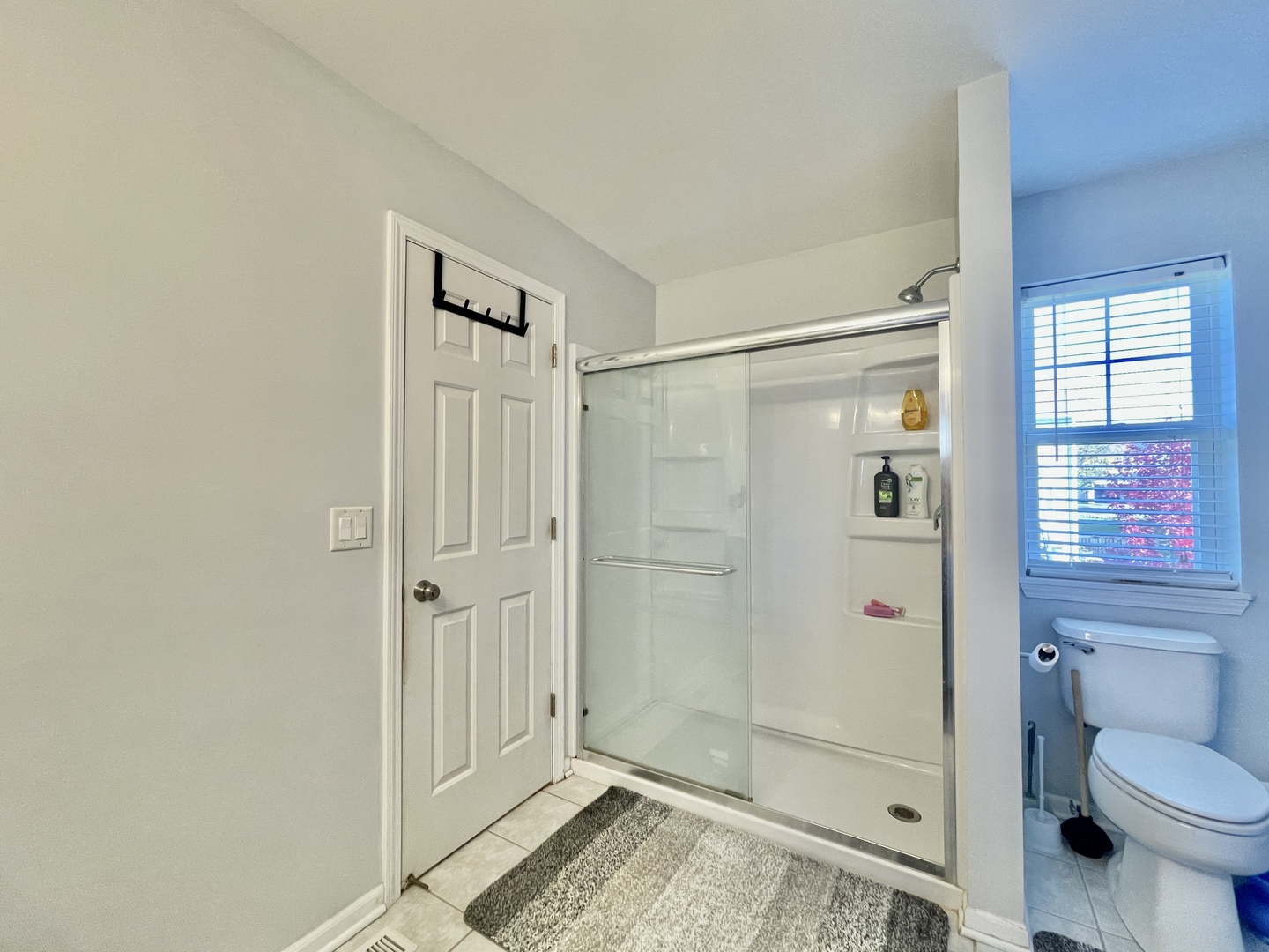 1055 Christine Lane, Antioch, IL 60002