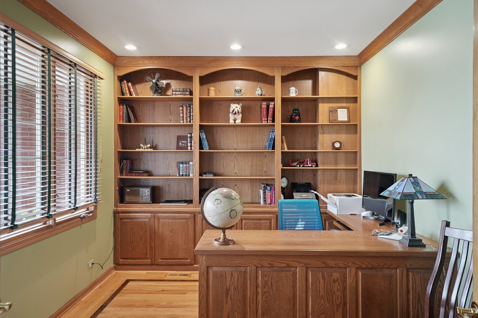 5235 141st Street, Crestwood, IL 60418