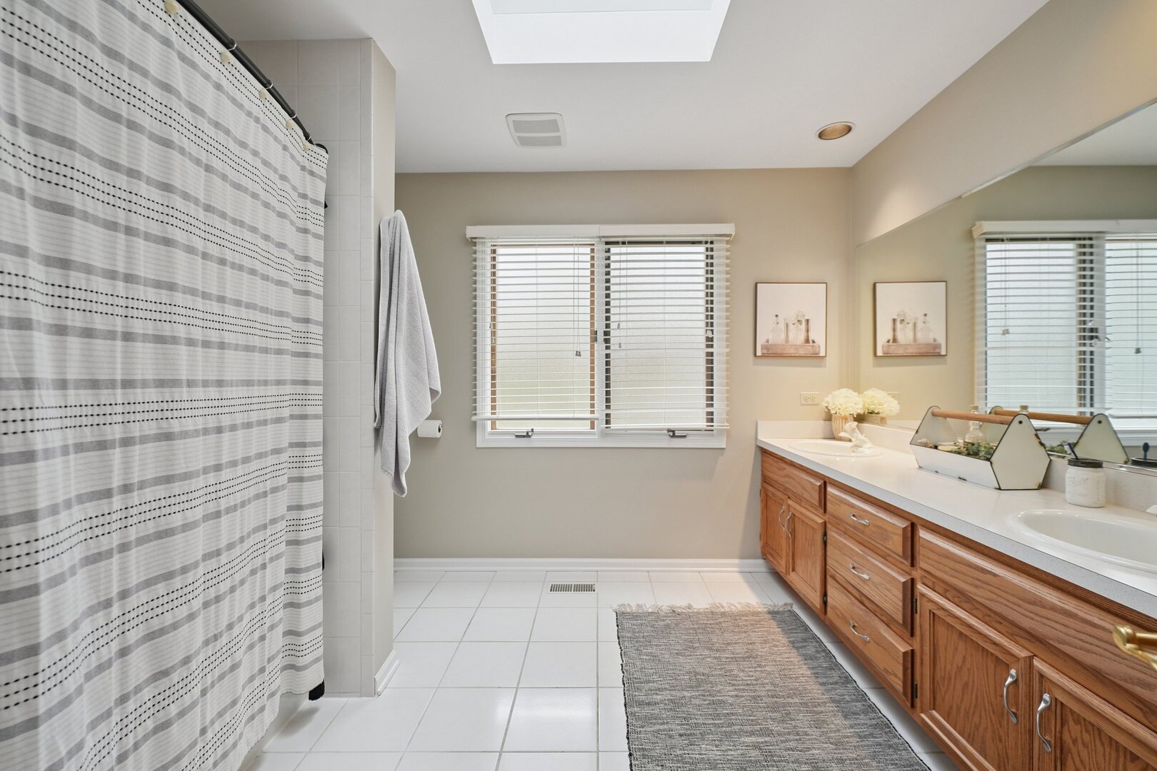 5235 141st Street, Crestwood, IL 60418