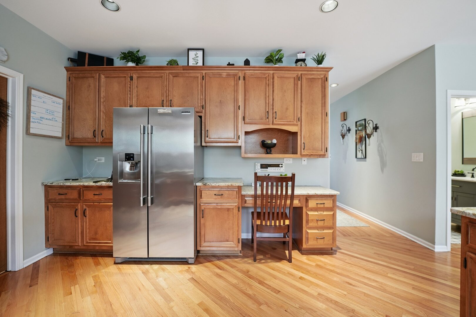 5235 141st Street, Crestwood, IL 60418