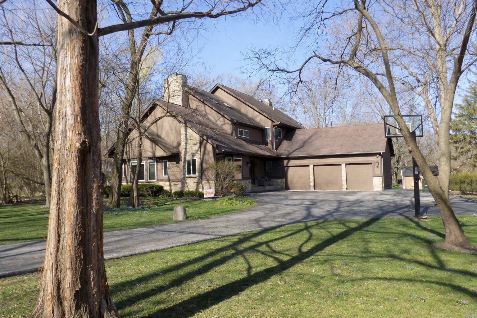 Warrenville, IL 60555