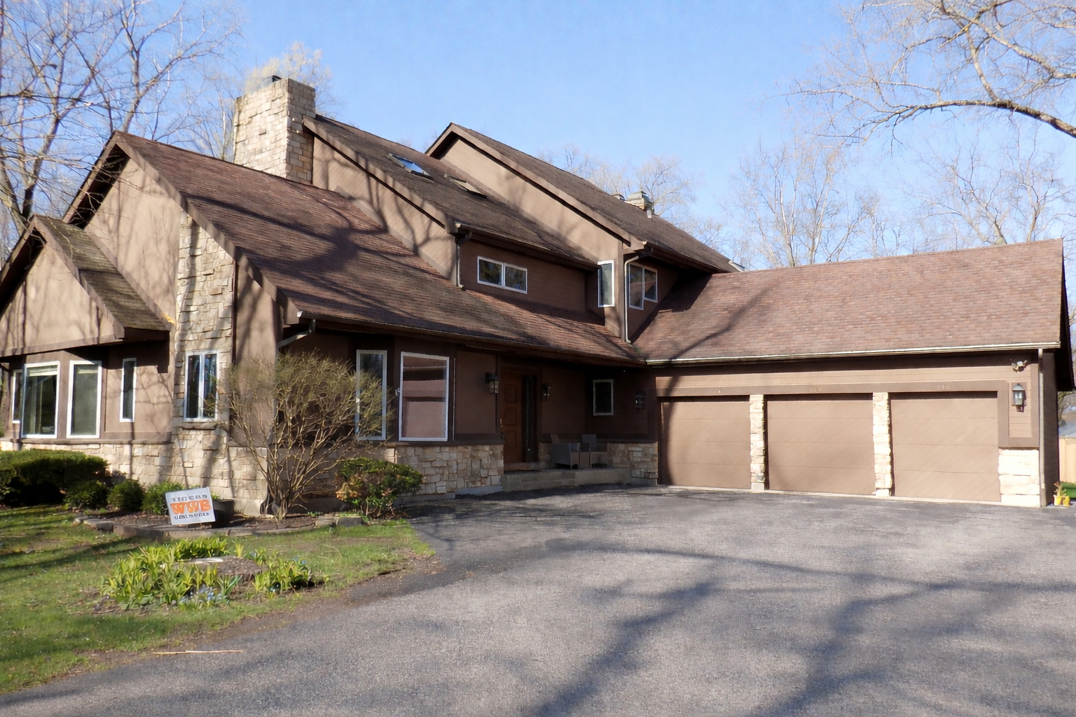 Warrenville, IL 60555