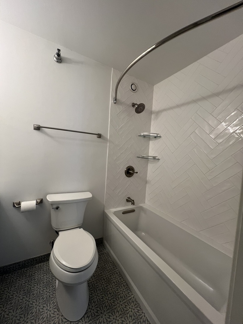 70 W Huron Street #2008, Chicago, IL 60654