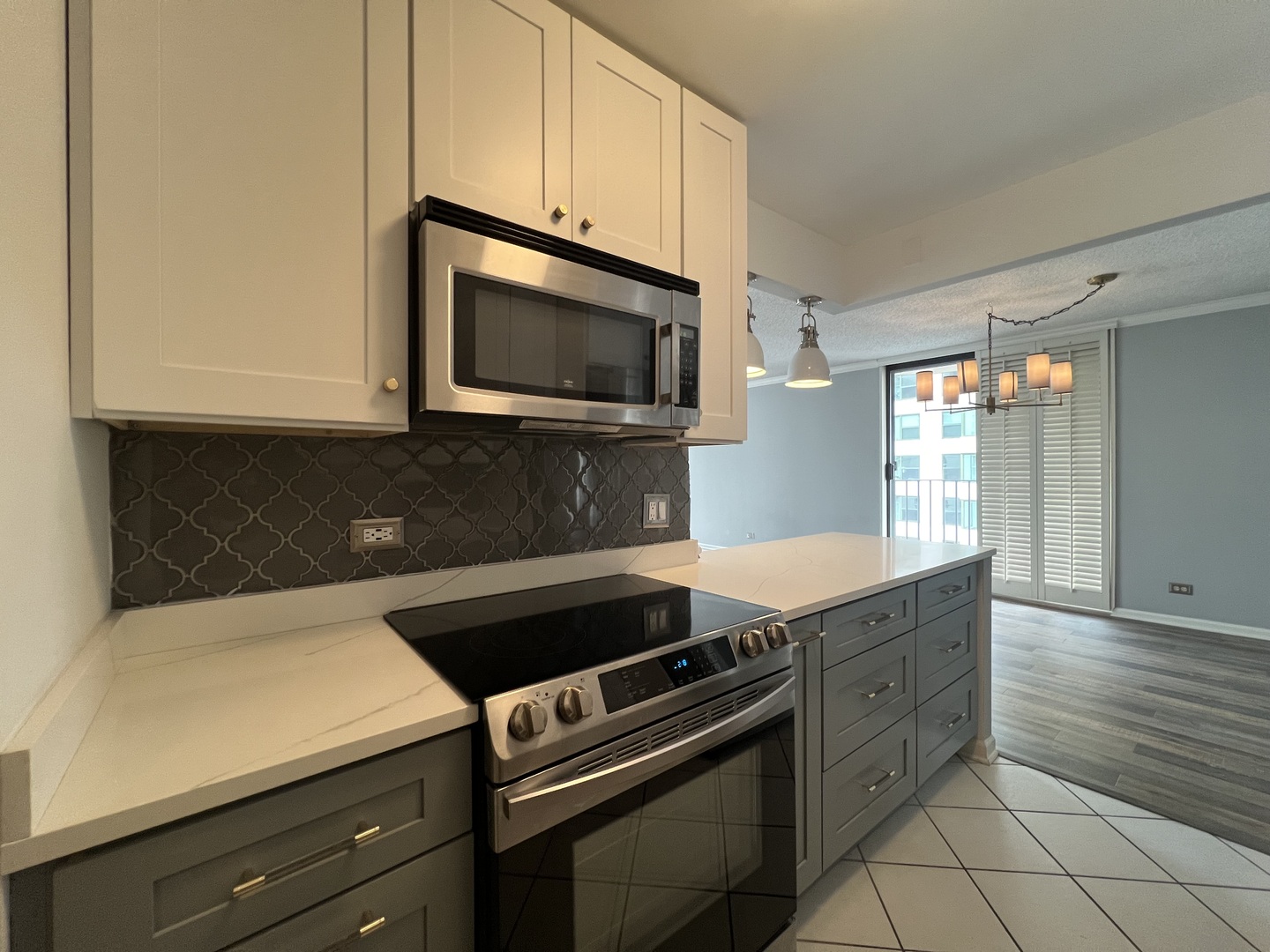 70 W Huron Street #2008, Chicago, IL 60654