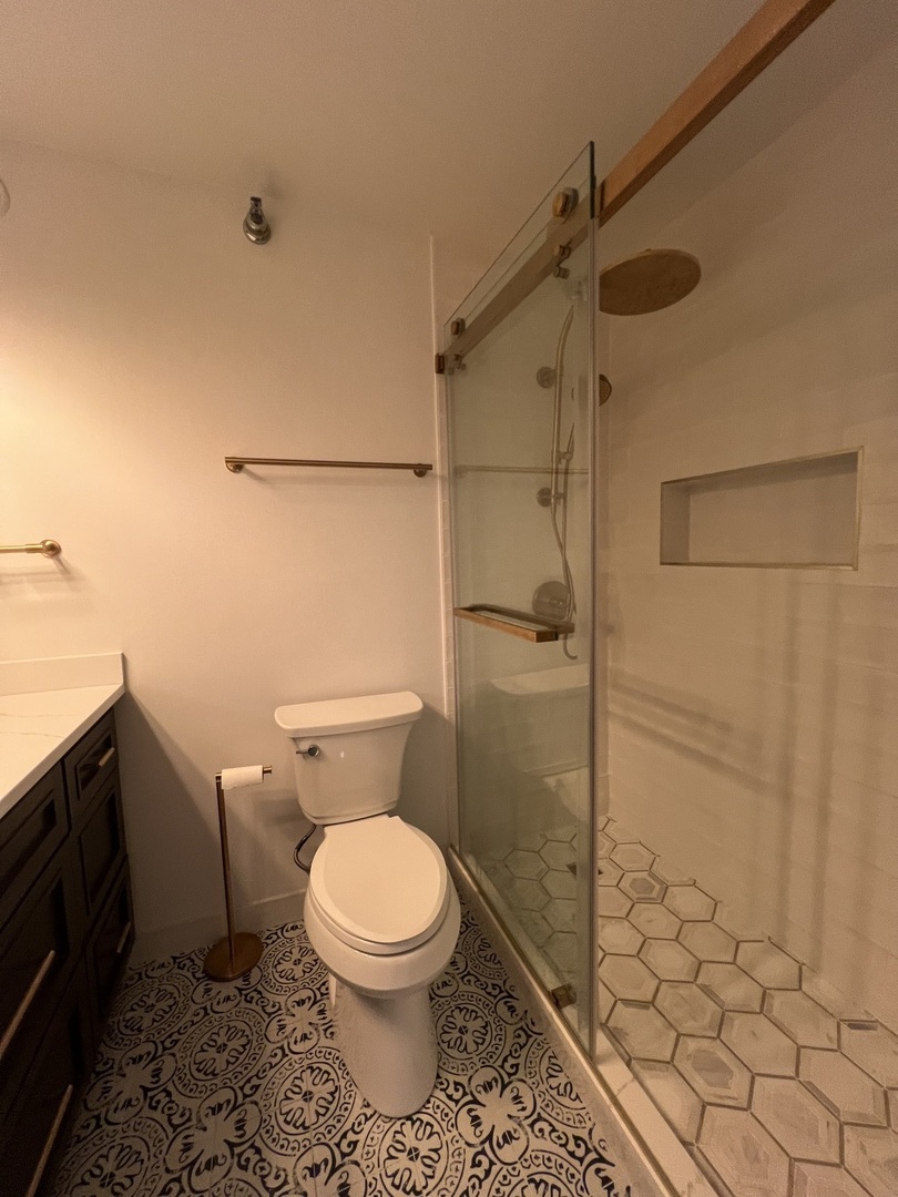 70 W Huron Street #2008, Chicago, IL 60654