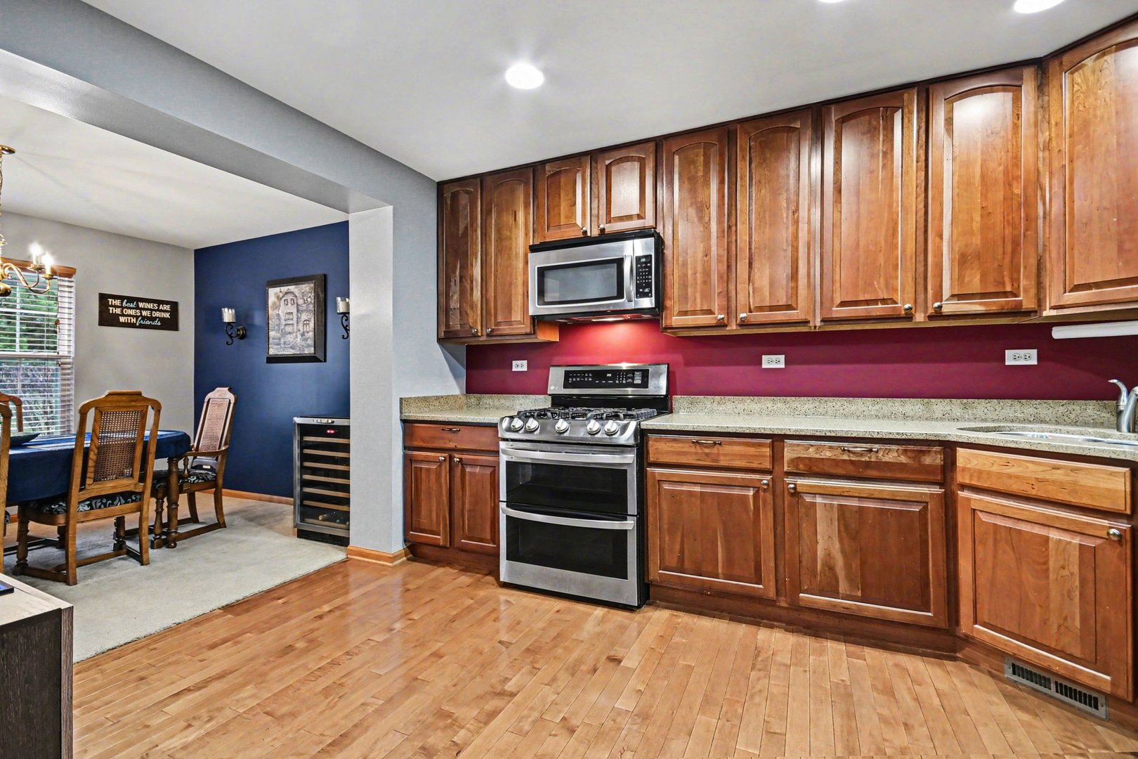 526 Lancaster Drive, Pingree Grove, IL 60140