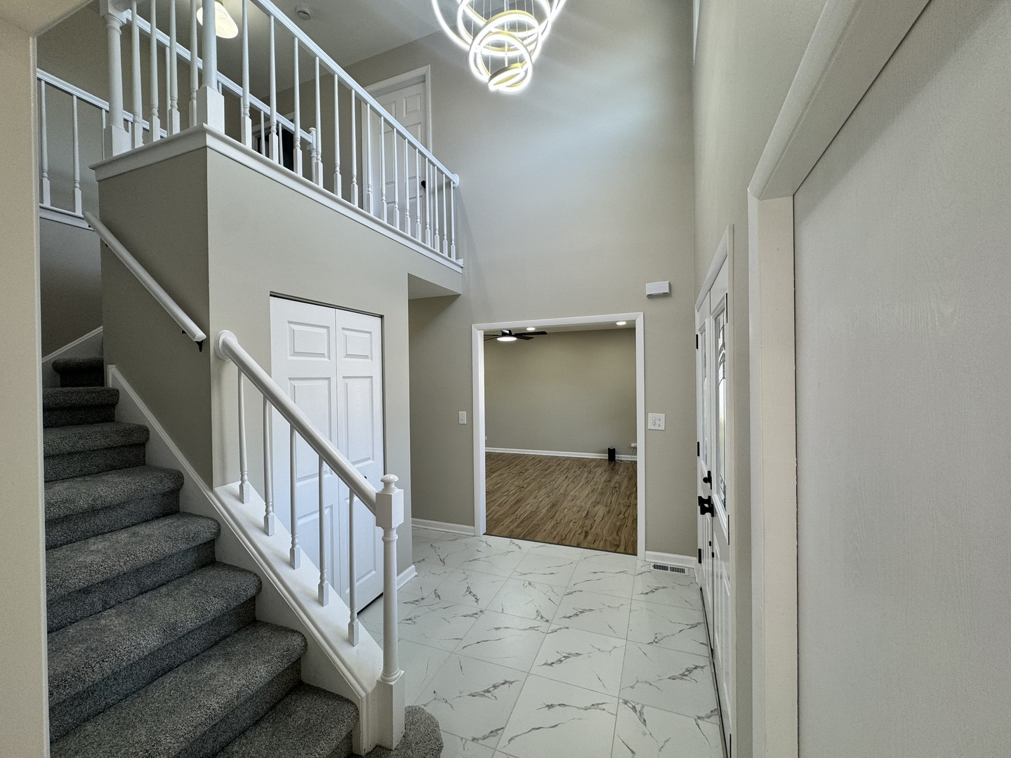 940 Tanglewood Drive, Wheeling, IL 60090