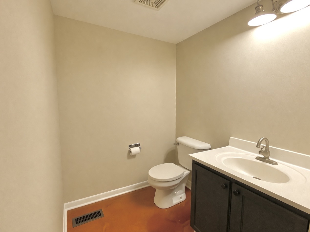 2467 Deerfield Drive, Aurora, IL 60506