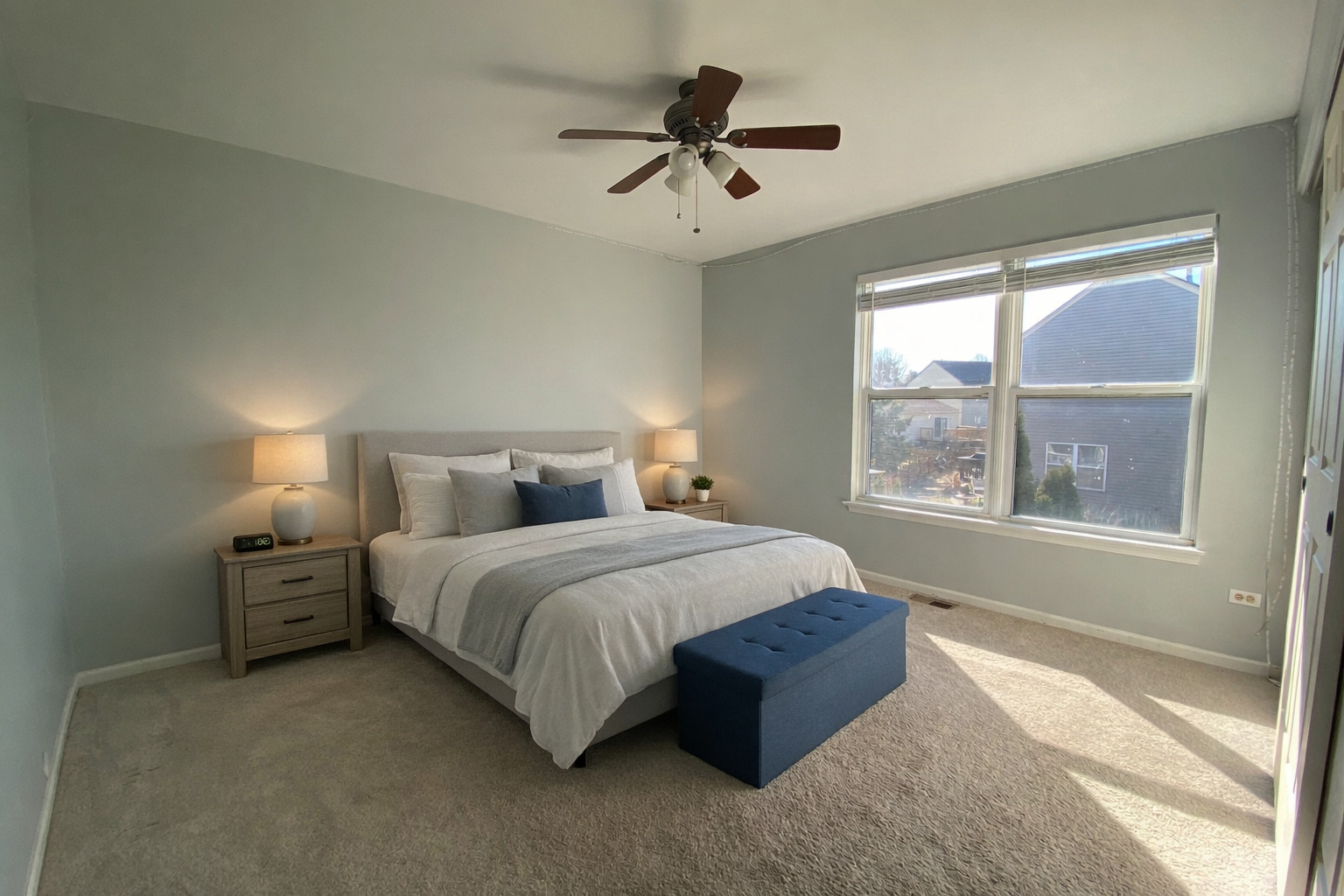 2467 Deerfield Drive, Aurora, IL 60506