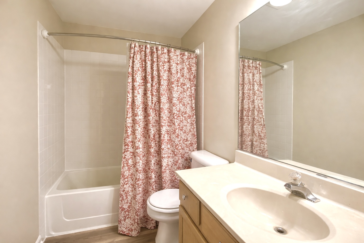 2467 Deerfield Drive, Aurora, IL 60506