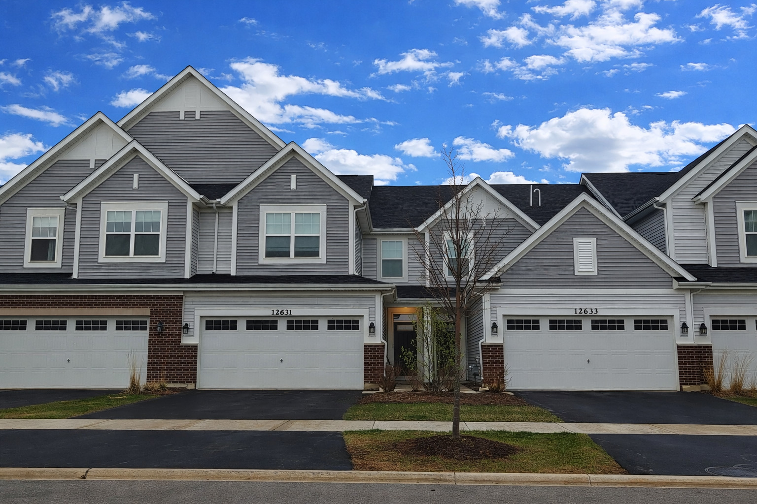 12631 S Potomac Drive, Plainfield, IL 60585