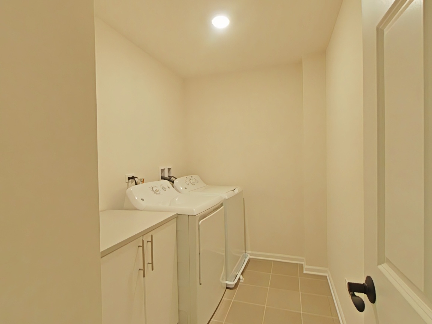 12631 S Potomac Drive, Plainfield, IL 60585