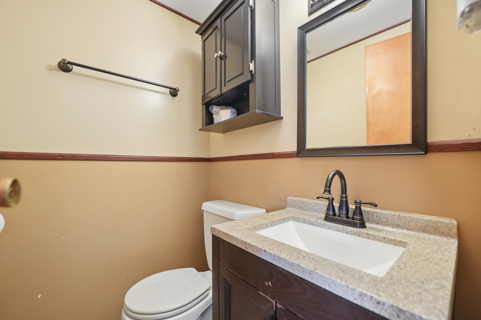 1S127 Stratford Lane, Villa Park, IL 60181