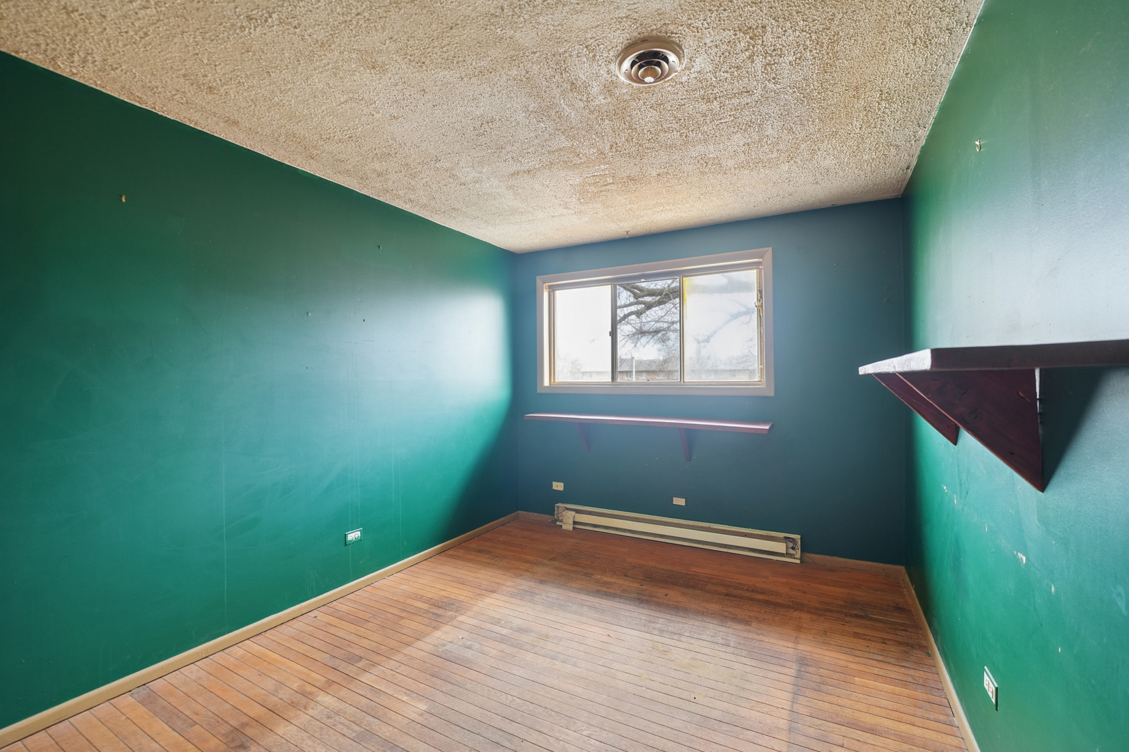 1S127 Stratford Lane, Villa Park, IL 60181