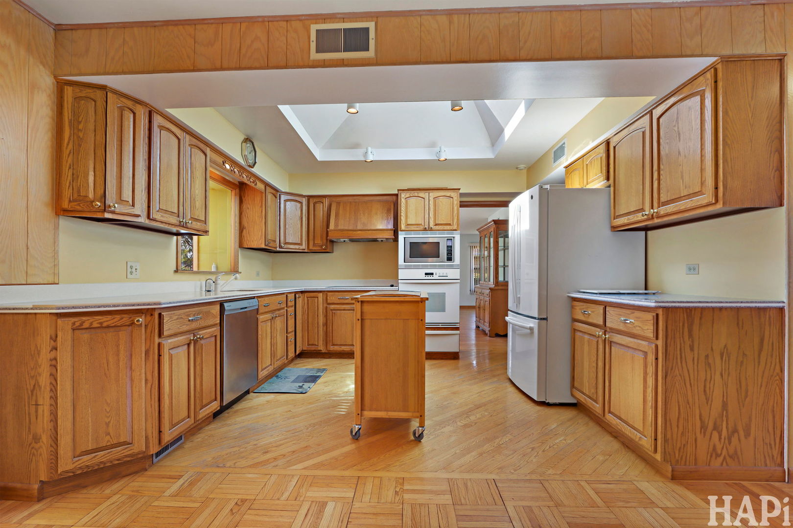 1733 Camellia Lane, Schaumburg, IL 60173