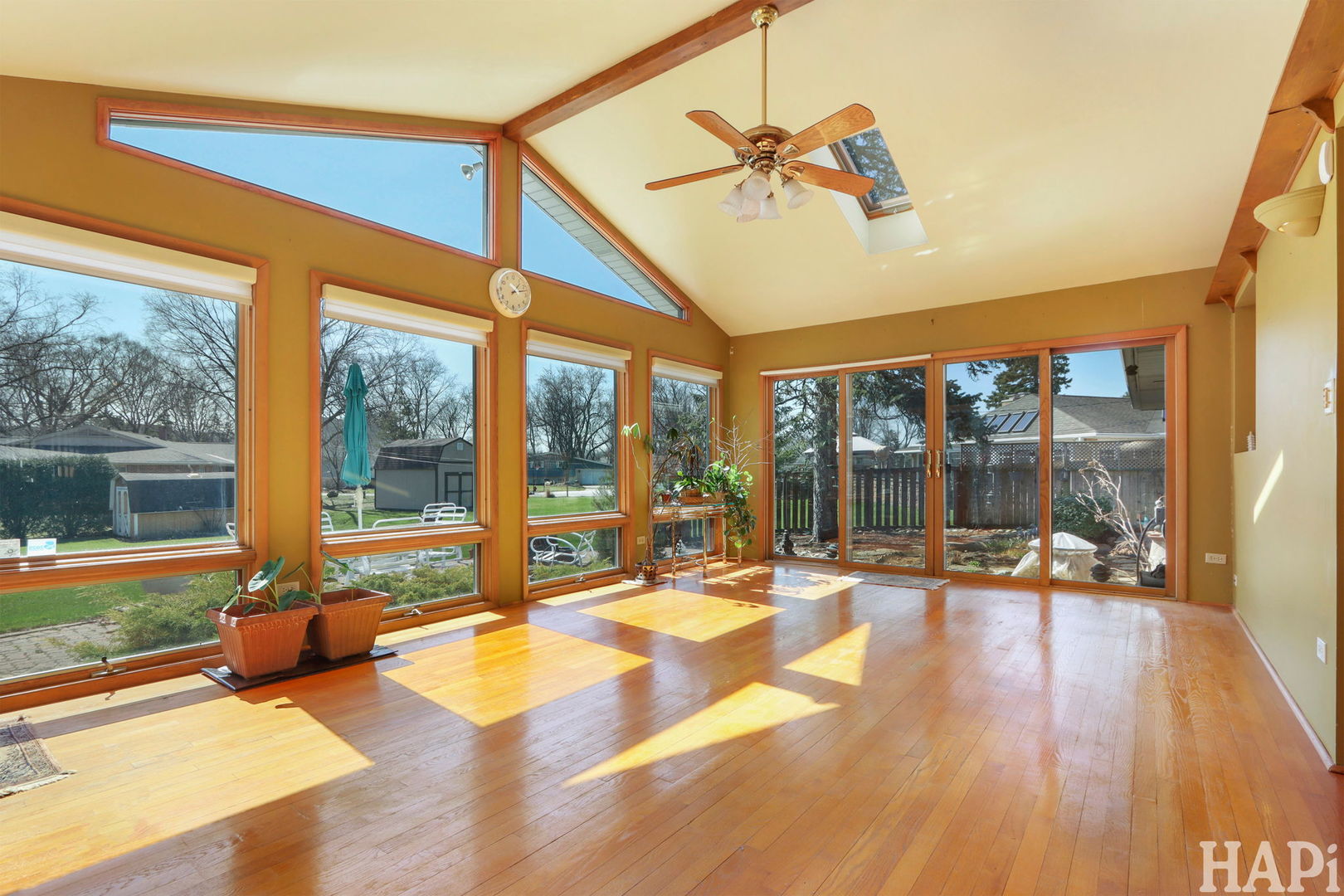 1733 Camellia Lane, Schaumburg, IL 60173