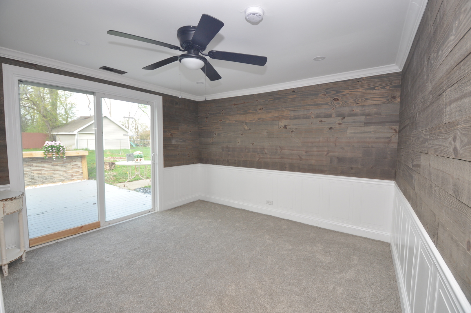 26458 W Grapevine Avenue, Antioch, IL 60002