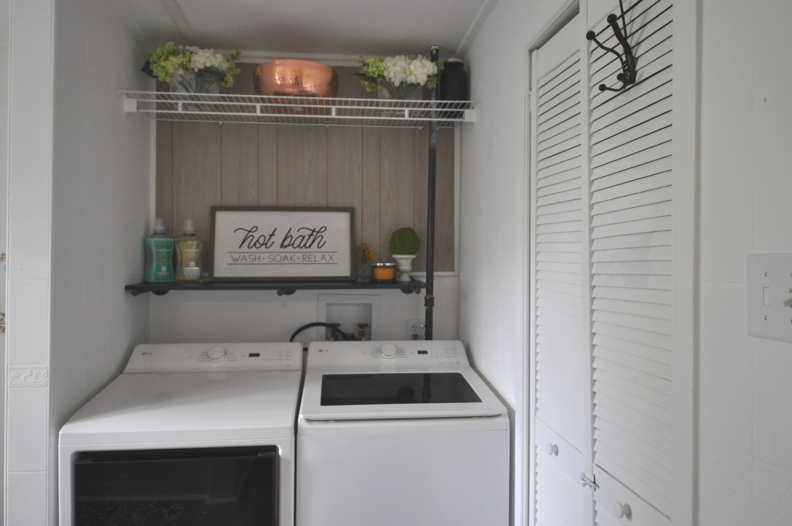 26458 W Grapevine Avenue, Antioch, IL 60002