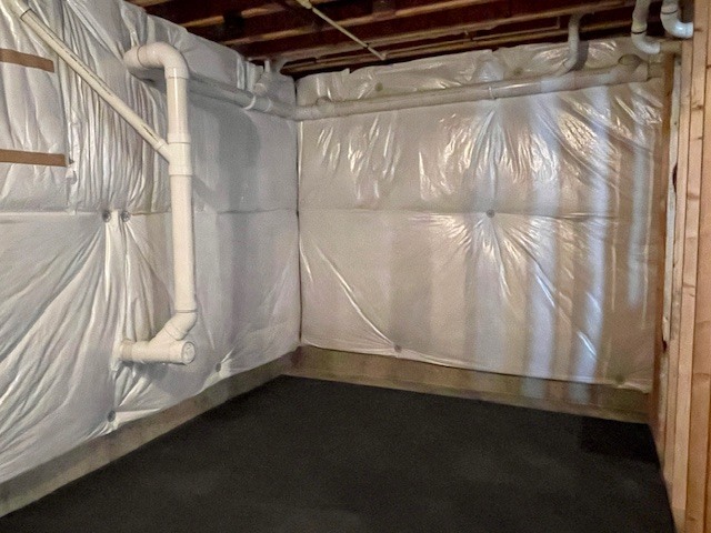 2009 Mayfair Drive, Island Lake, IL 60042