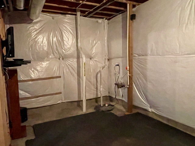 2009 Mayfair Drive, Island Lake, IL 60042