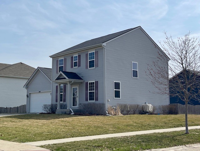 2009 Mayfair Drive, Island Lake, IL 60042