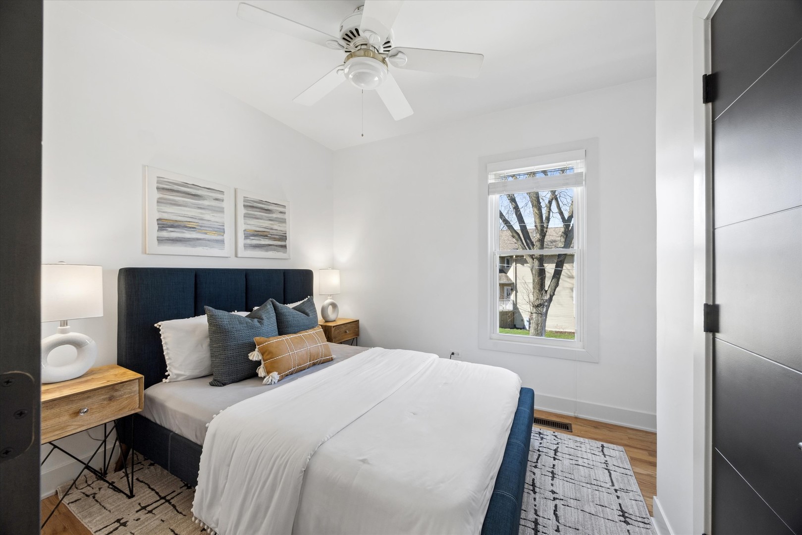 102 S Quincy Street, Hinsdale, IL 60521