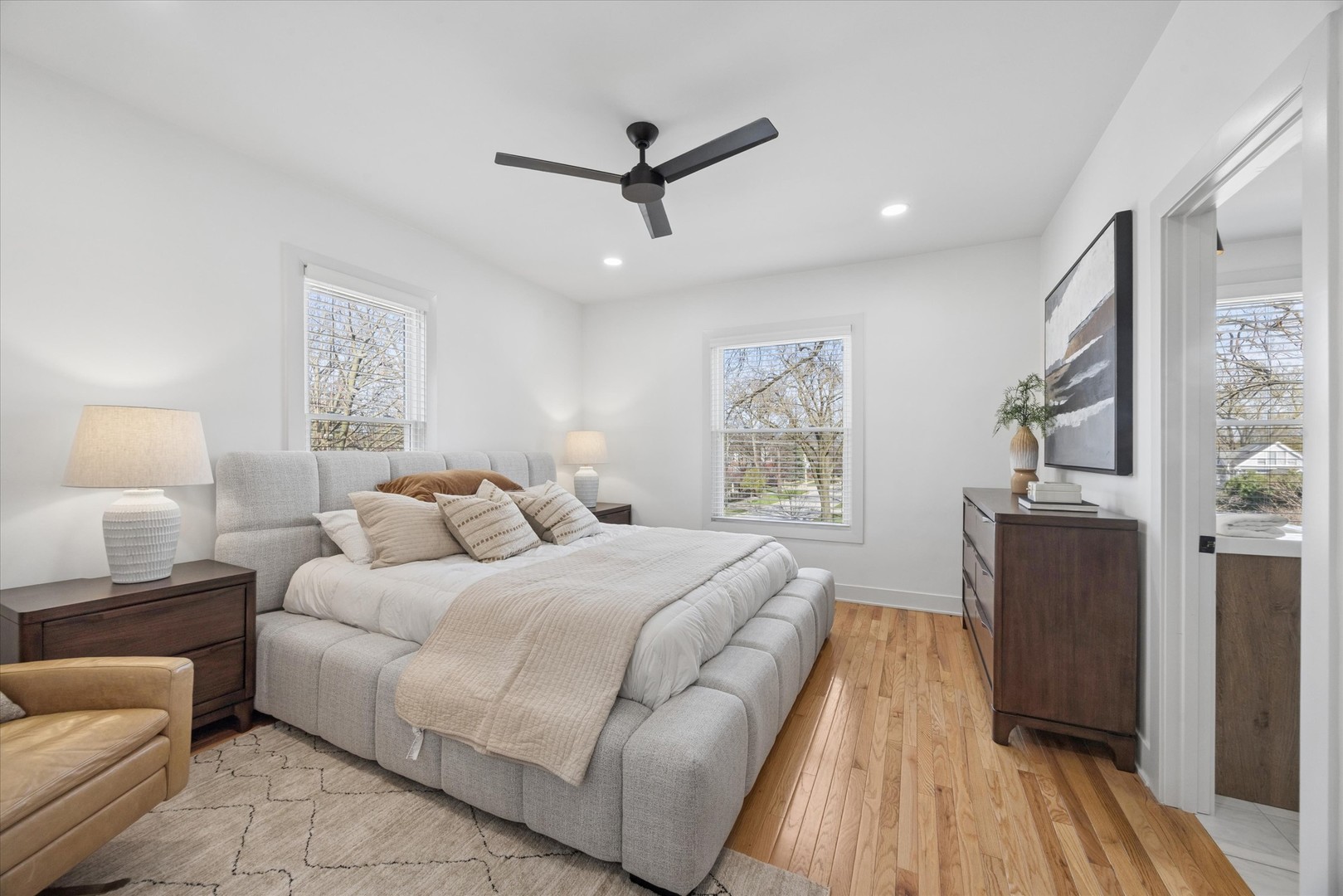 102 S Quincy Street, Hinsdale, IL 60521