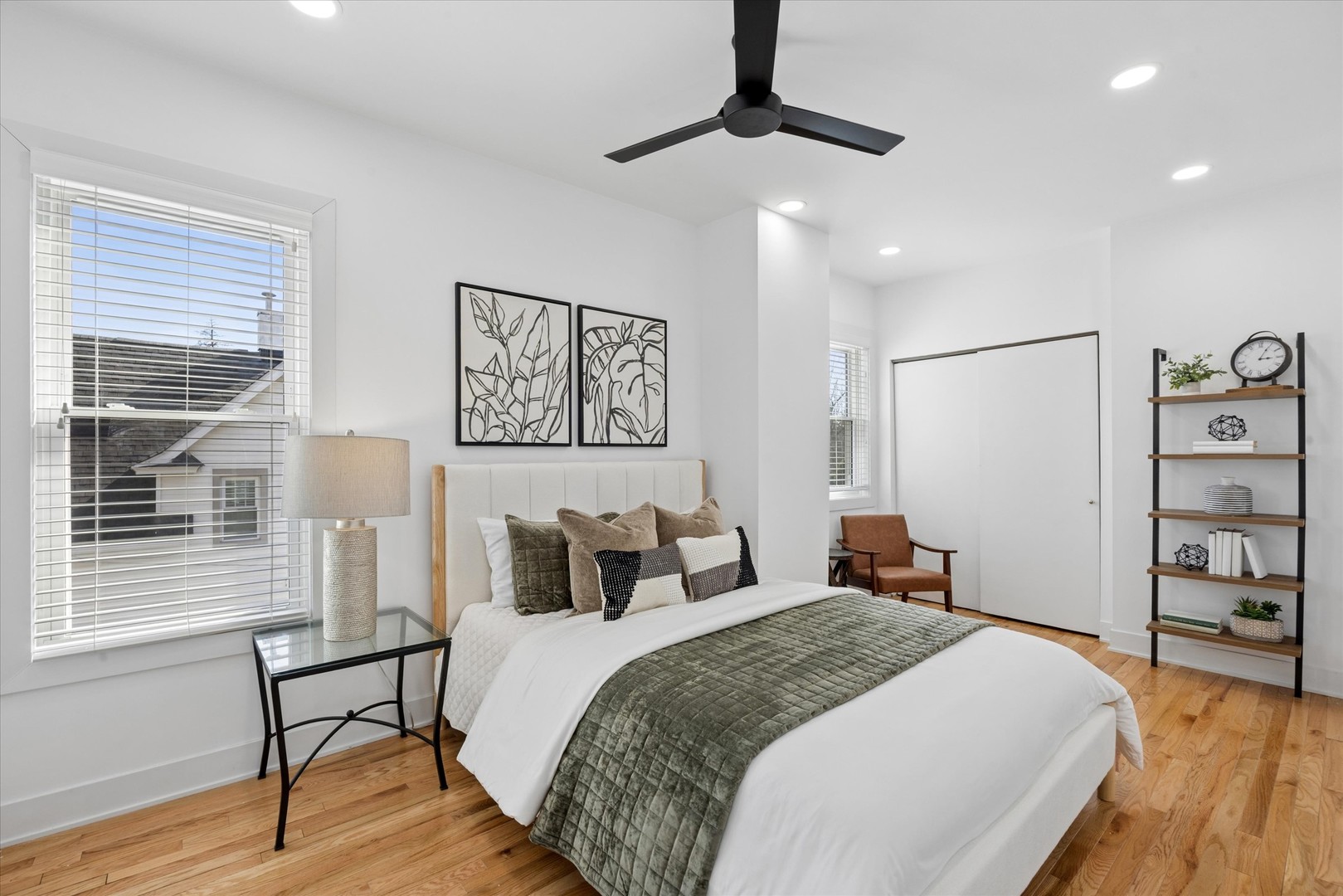 102 S Quincy Street, Hinsdale, IL 60521