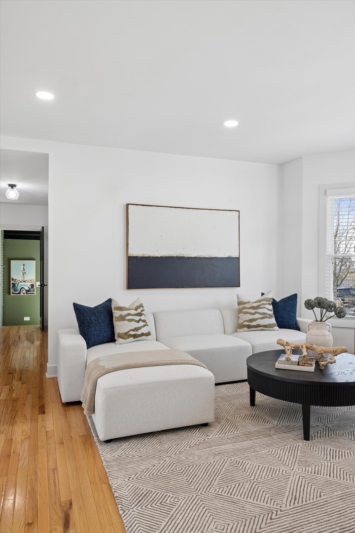 102 S Quincy Street, Hinsdale, IL 60521