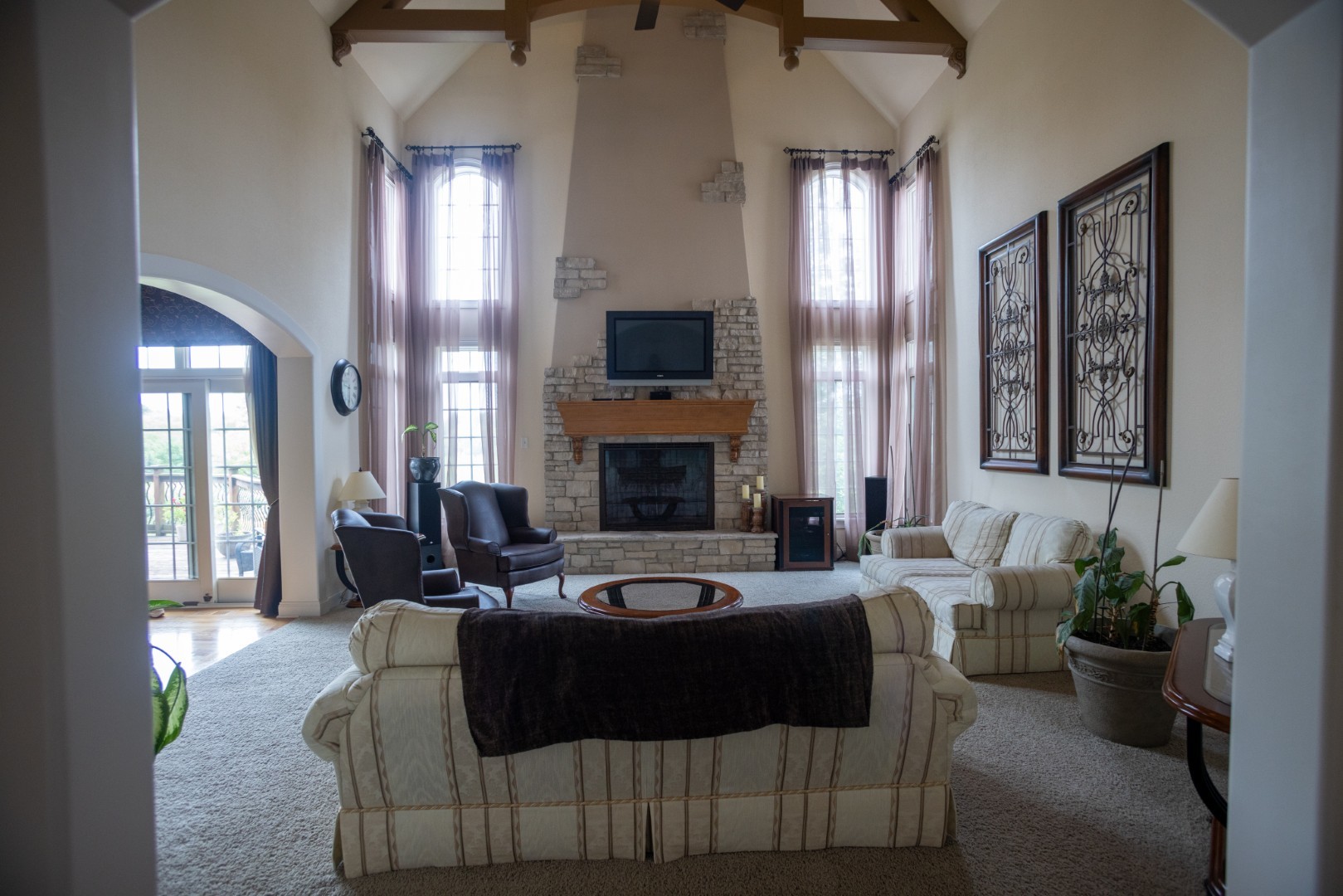 7542 Thornhill Court, Yorkville, IL 60560