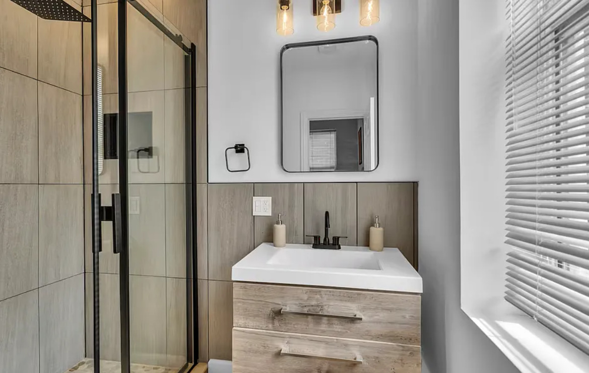 448 N Aberdeen Street #2, Chicago, IL 60642