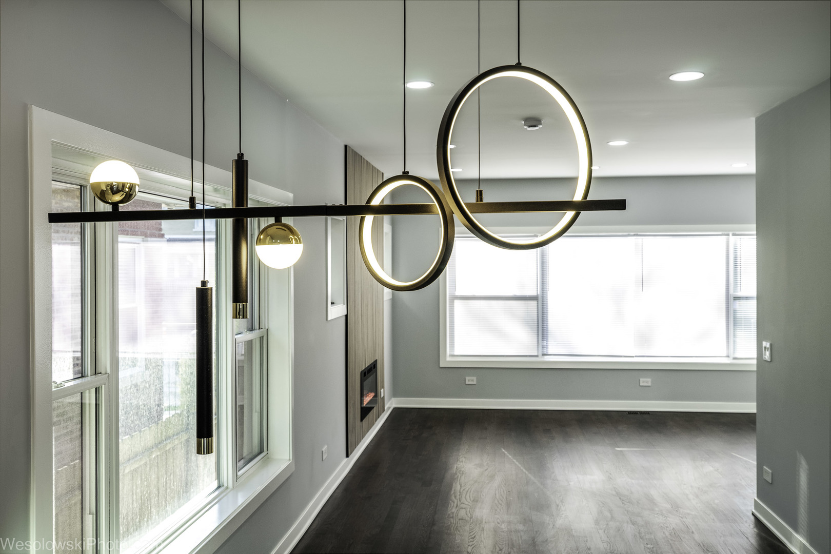 1047 N Saint Louis Avenue, Chicago, IL 60651