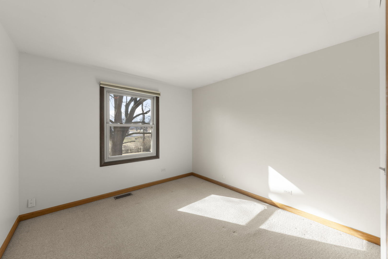 127 Monticello Circle, Bolingbrook, IL 60440