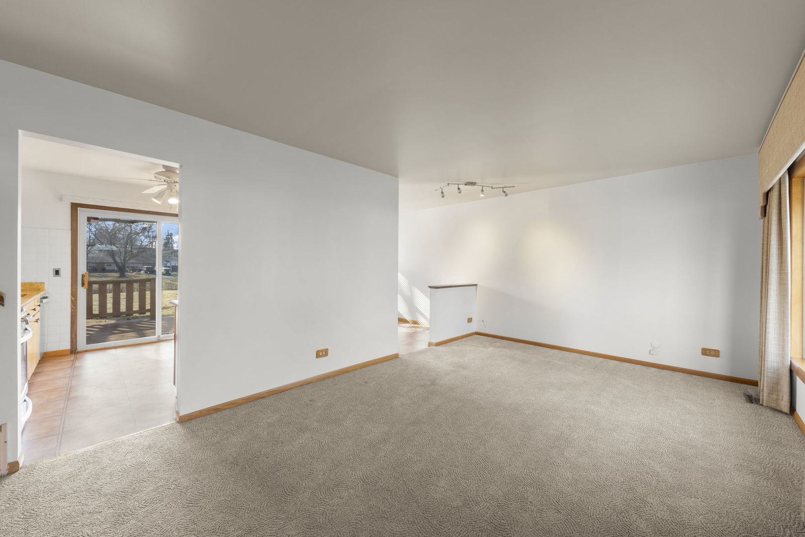 127 Monticello Circle, Bolingbrook, IL 60440