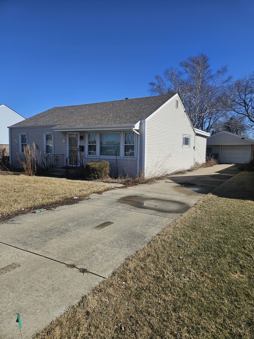 4939 N Cumberland Avenue, Norridge, IL 60706