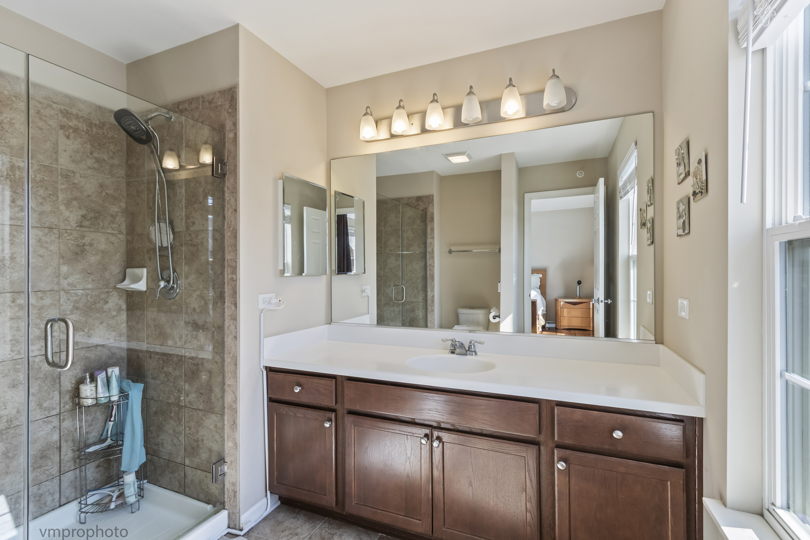 9834 Cummings Street, Huntley, IL 60142