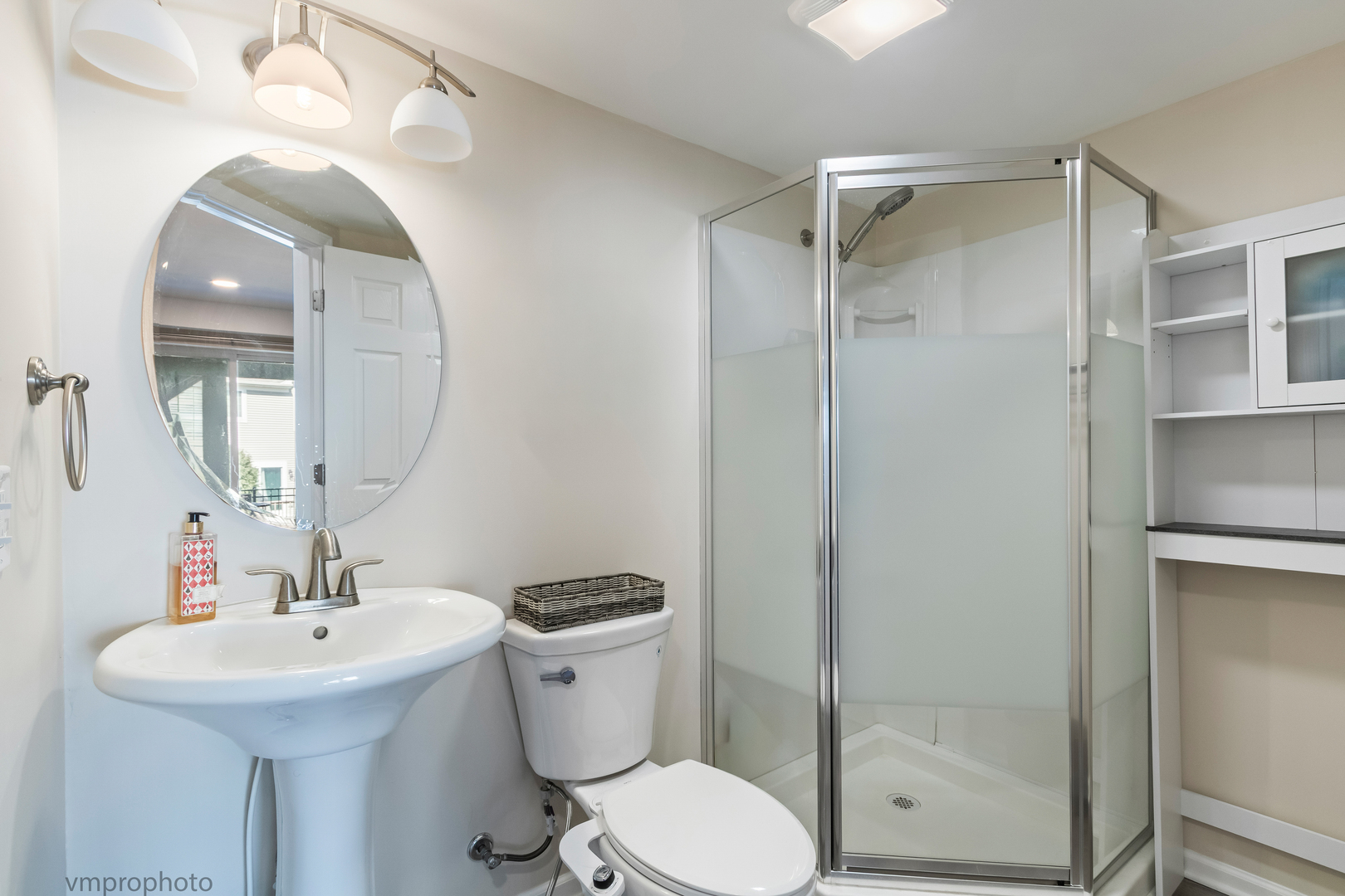 9834 Cummings Street, Huntley, IL 60142