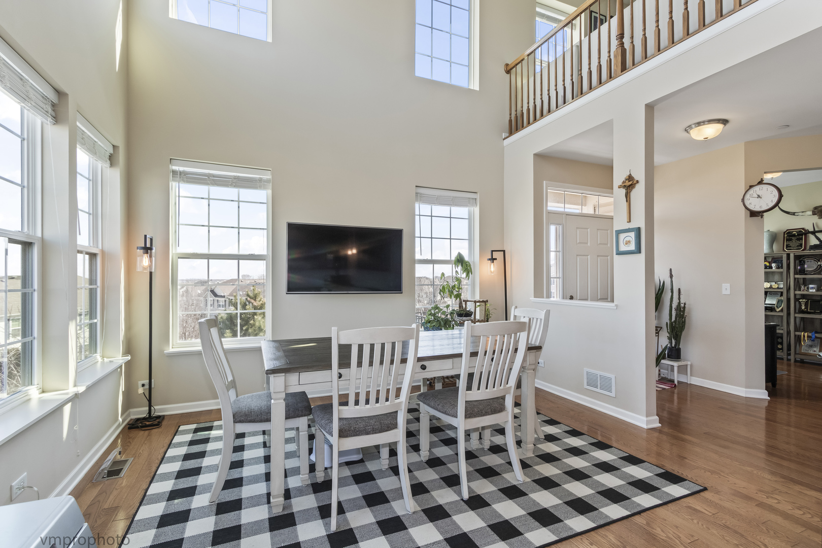 9834 Cummings Street, Huntley, IL 60142